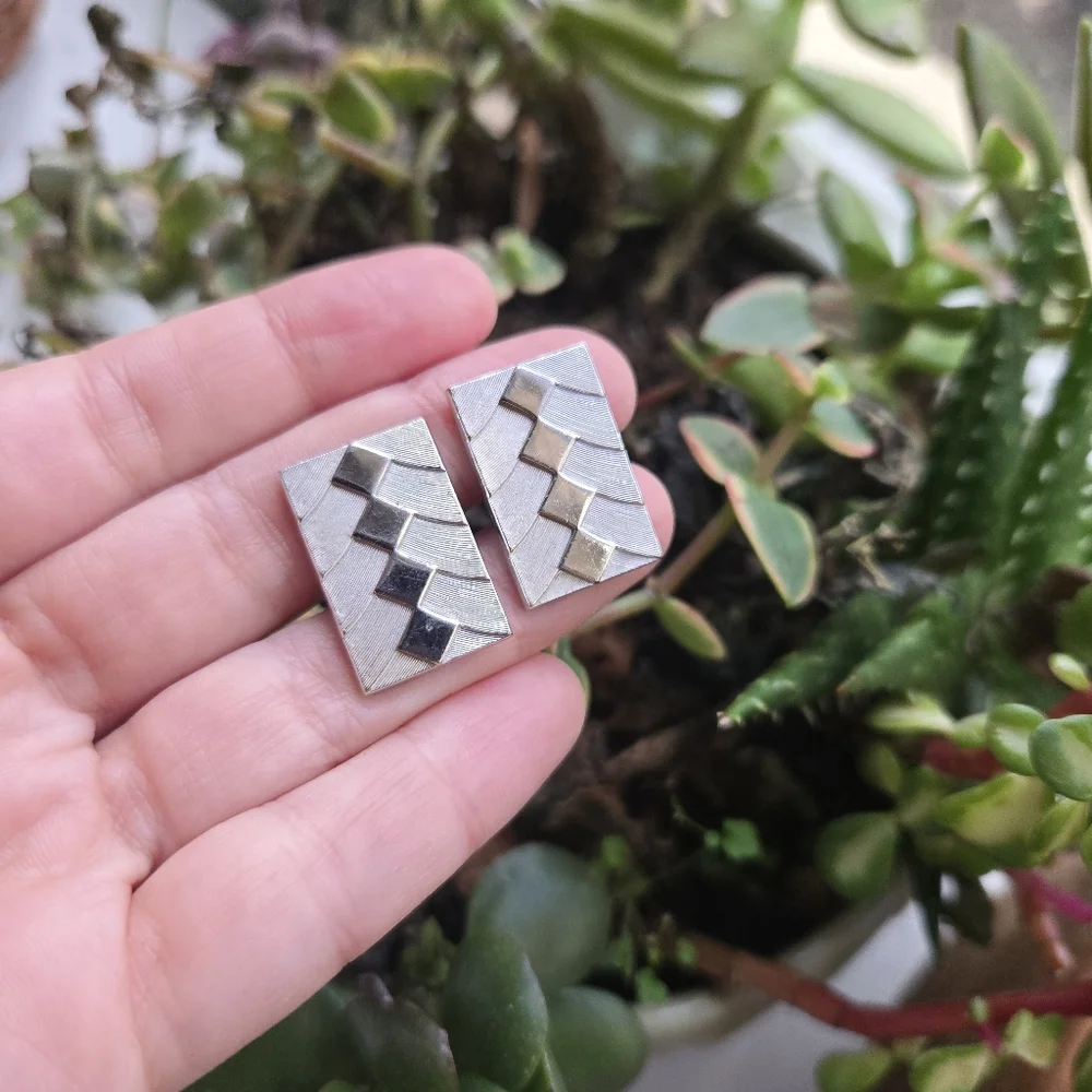 Vintage Swank Silver Geometric Cuff Links